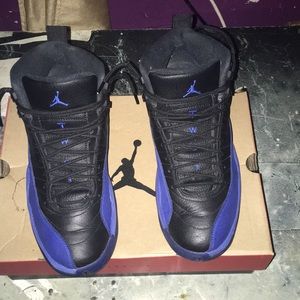 Jordan 12s black n royal bule
